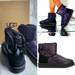 Ugg cosmos black, purple with bow booties New in box